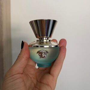 Versace 1 oz Dylan turquoise perfume